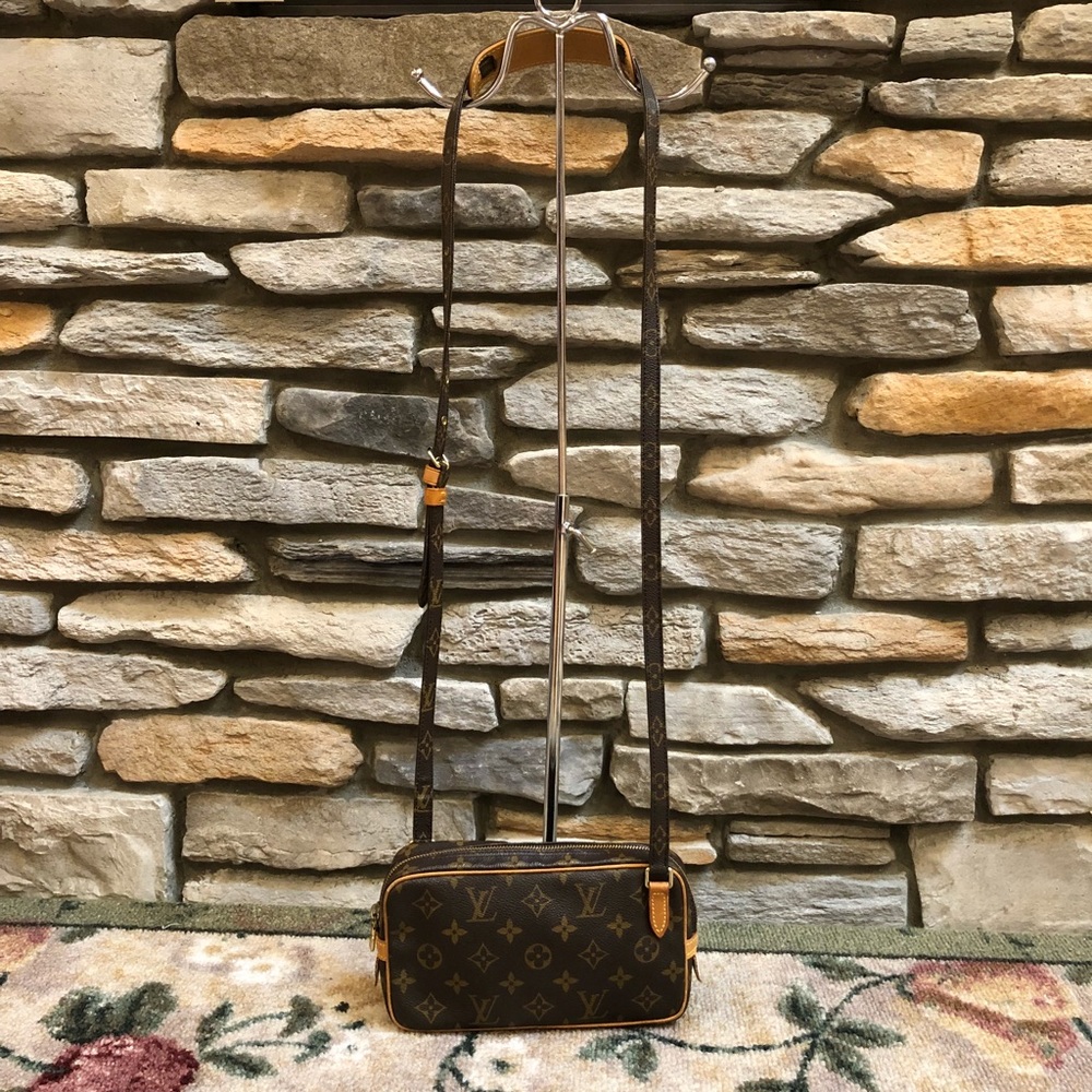 Louis Vuitton Pochette Marly Monogram Bag